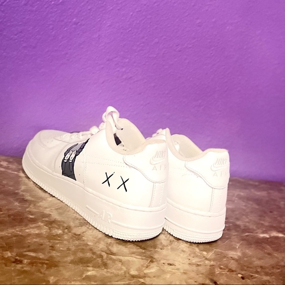 Custom Kaws Airforce 1’s - Picture 4 of 8
